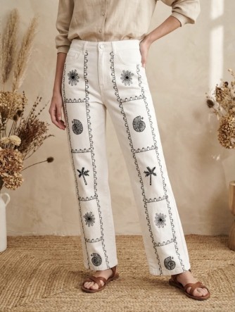 Jean blanc brodé bleu marine femme chic | C pour Elle