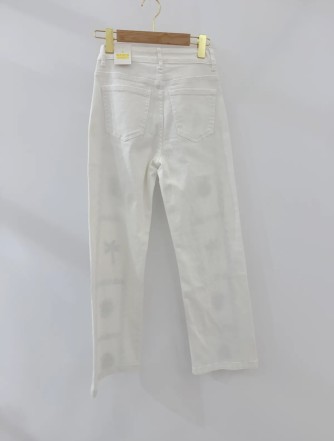 Jean blanc brodé bleu marine femme chic | C pour Elle