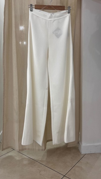 Pantalon blanc fluide femme | Coupe large chic et confortable