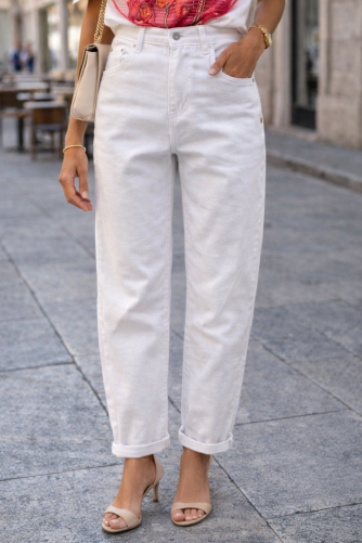 Jean blanc femme coupe ajustée – Denim chic | C pour Elle